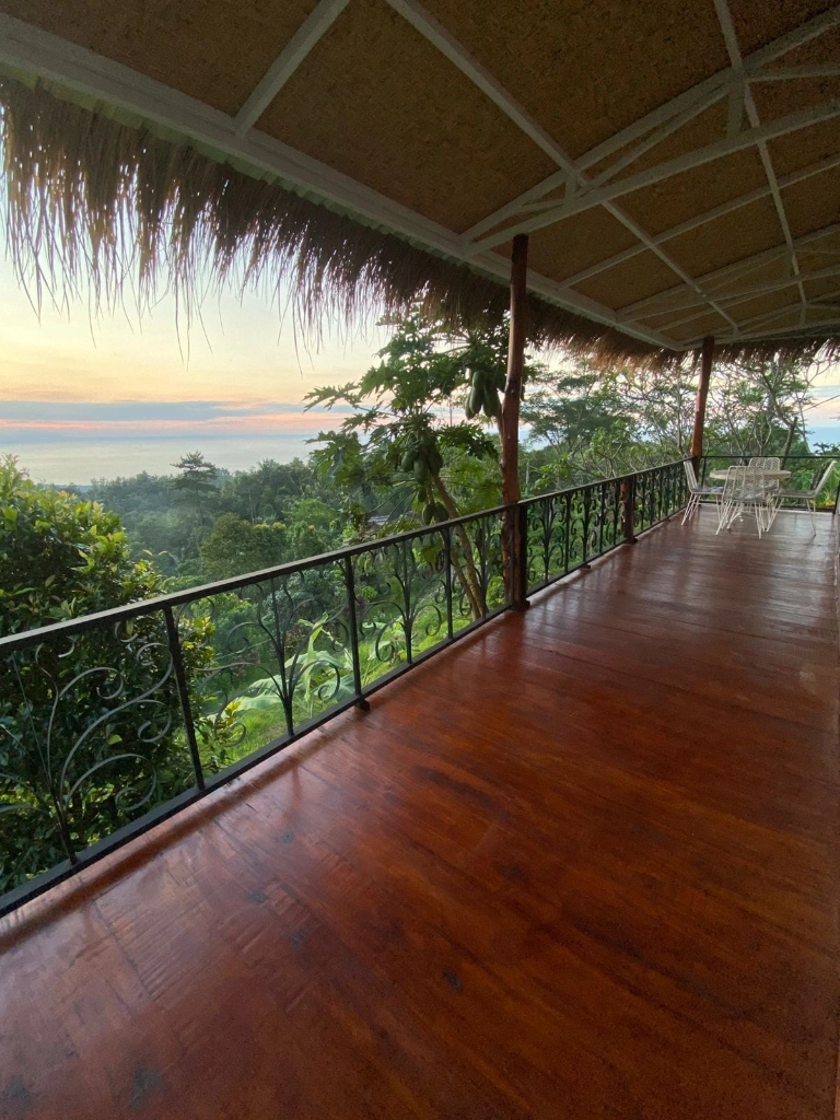 Cozy Bungalow with Ocean Views, 2-bed villa for rent in North Bali – photo 12 of 15