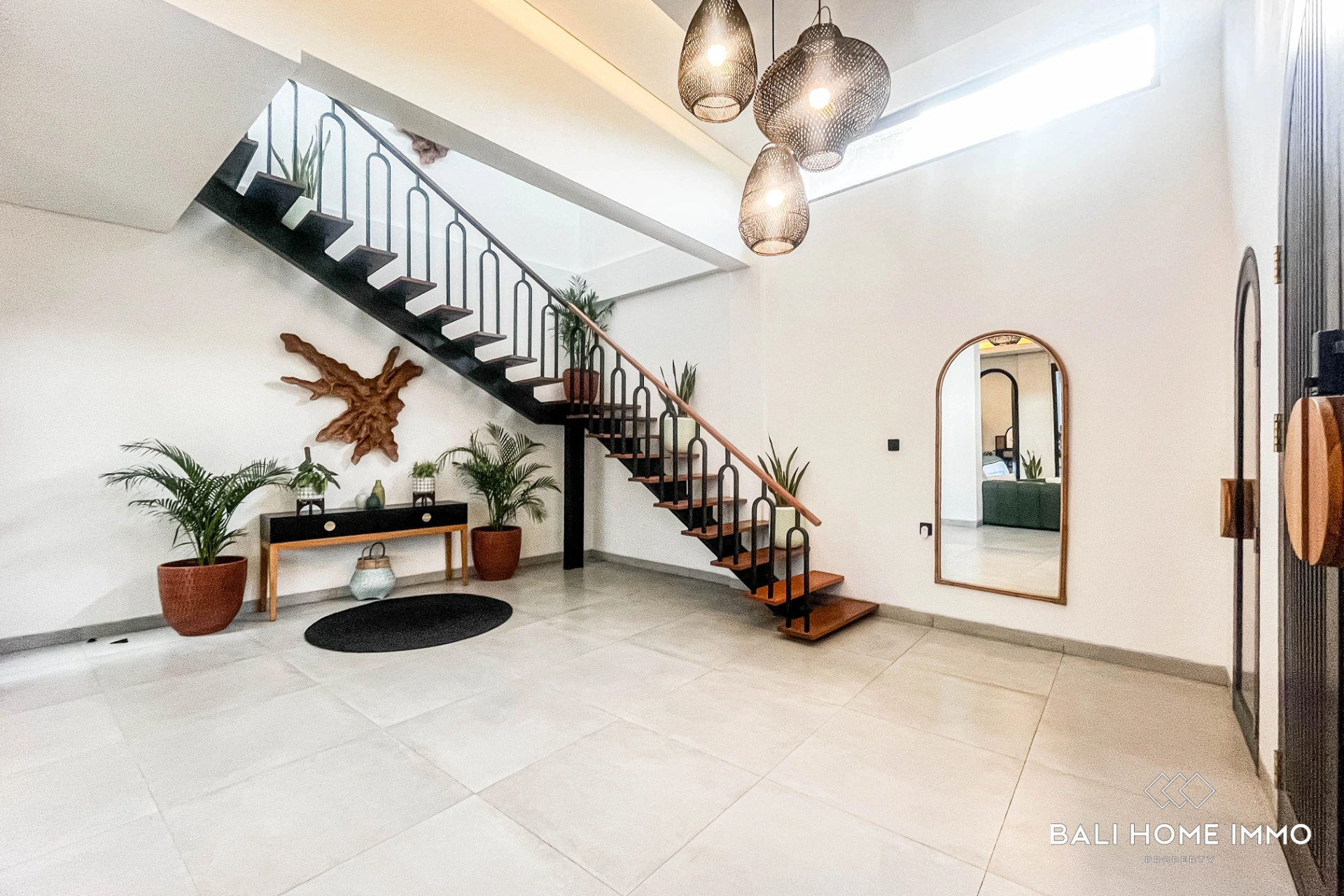 3 Bedrooms Villa for Sale and Rent in Jimbaran, 3-bed villa for rent in Uluwatu – photo 3 of 14