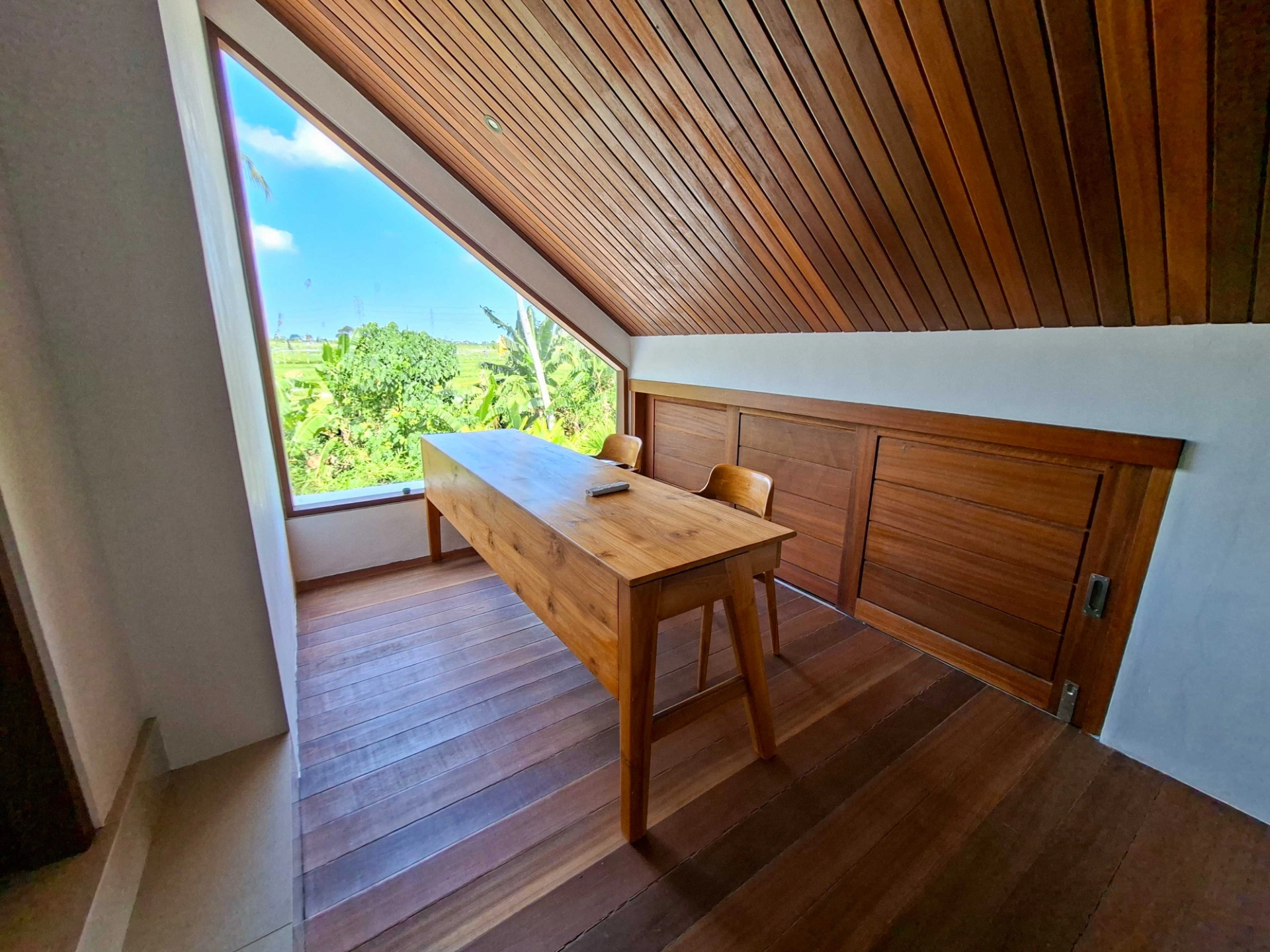 3BR Jungle Villa and Elegant Riverside Retreat in Tranquil Cepaka, 3-bed villa for rent in Tabanan – photo 8 of 15