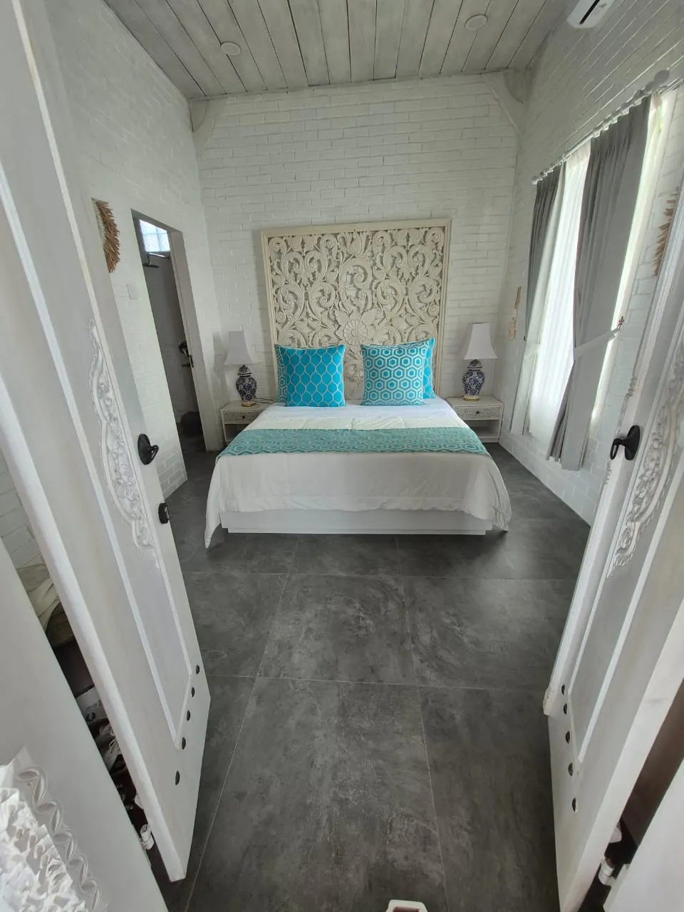 6 Bedrooms Modern Joglo & Bungalow Villa – Pererenan / Canggu, 6-bed villa for rent in Canggu – photo 11 of 15