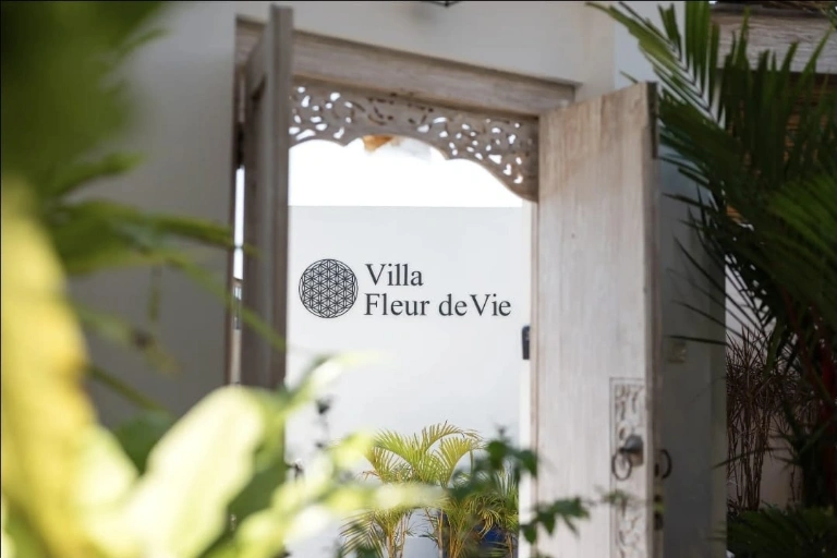 *3BRVilla Fleur de Vie – Tranquility & Style Kerobokan near Bali Kiddy School*, 3-bed villa for rent in Seminyak – photo 10 of 13