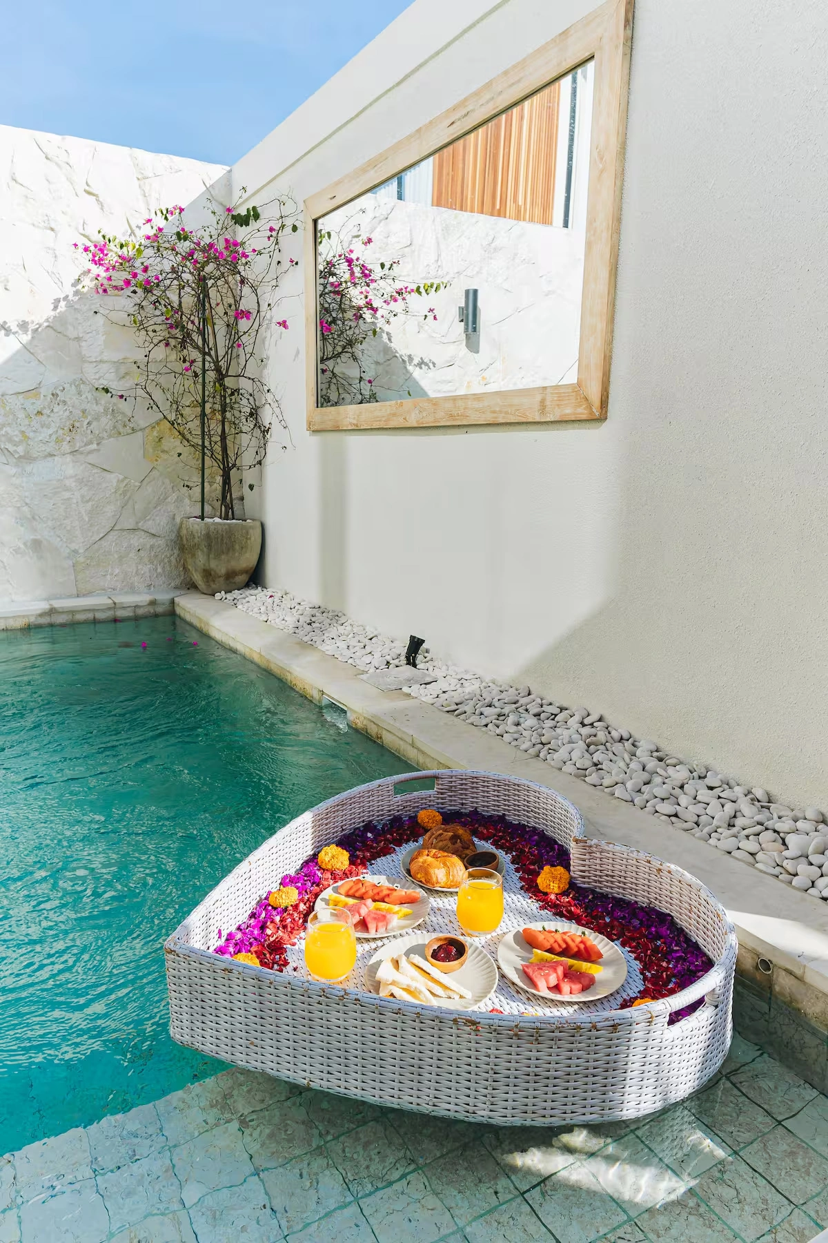 Villa Santai Santai - Chic & Cozy 2BR Private Pool Villa in Prime Canggu, 2-bed villa for rent in Canggu – photo 14 of 14