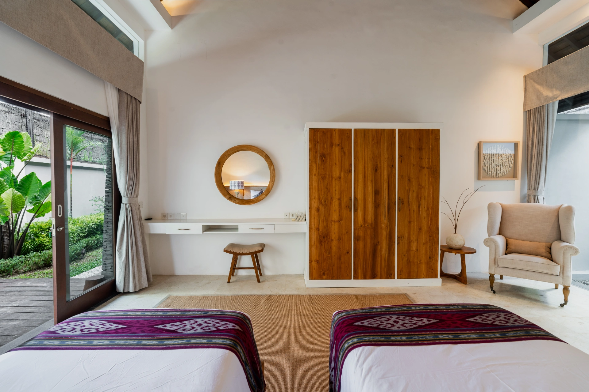 Ocean Breeze Villa - 4BR villa in Canggu, 4-bed villa for rent in Canggu – photo 8 of 15