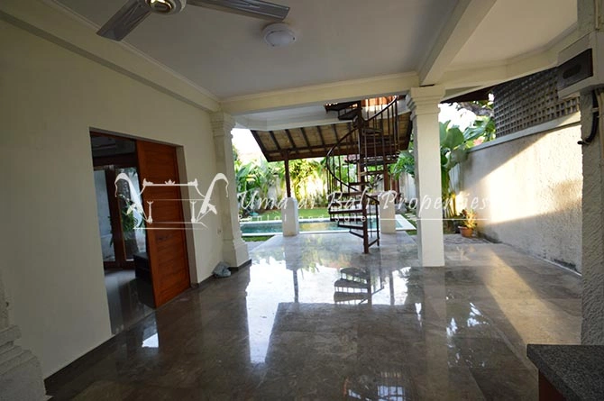 2BR Villa for Rent at Kerobokan, Bali, 2-bed villa for rent in Canggu – photo 8 of 15
