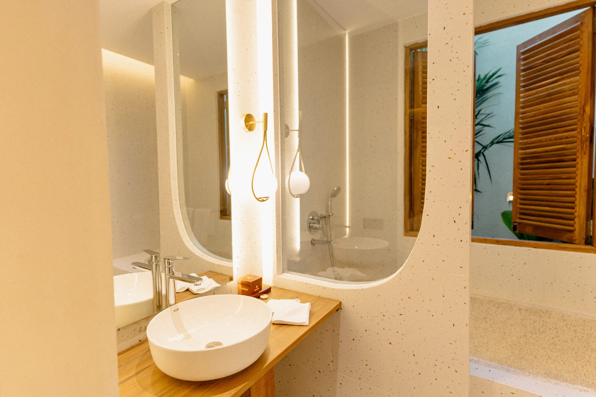 2BR Modern Tropical Villa for Rent in Seminyak, 2-bed villa for rent in Canggu – photo 14 of 15