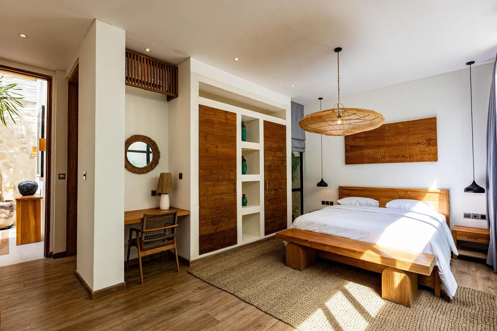 Refined 3BR Villa w/ Rooftop Patio and Sunset Views, 3-bed villa for rent in Canggu – photo 8 of 14