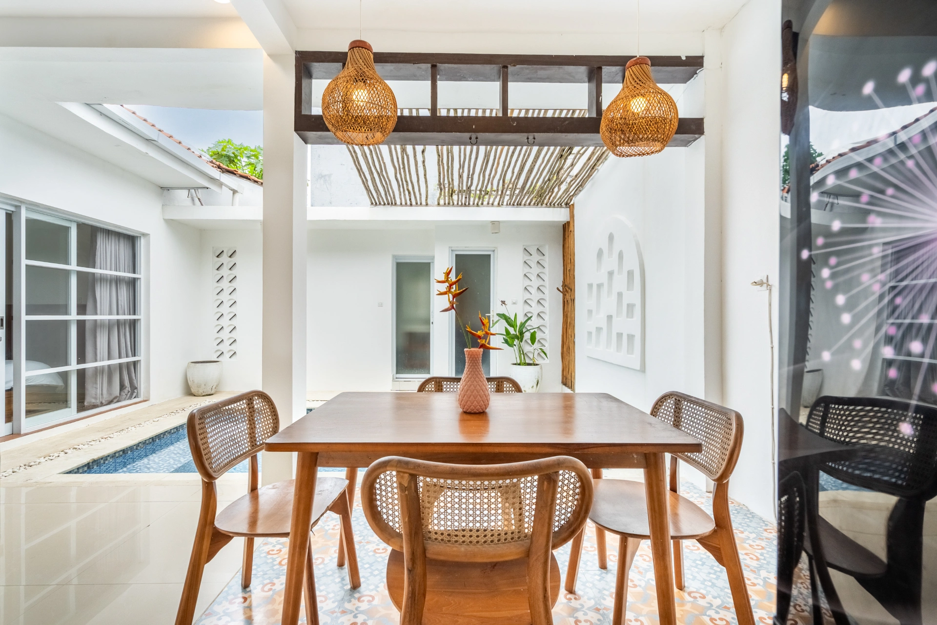 Two Bedroom Private Pool in Bhiseka Villa Jimbaran Bali, 2-bed villa for rent in Uluwatu – photo 15 of 15