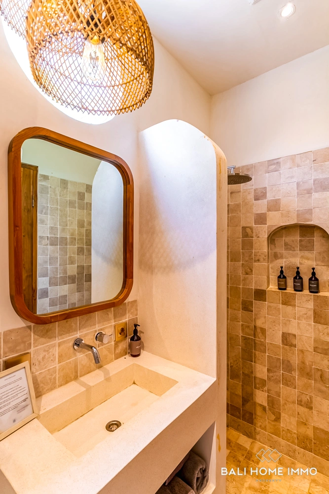 Charming 2 Bedrooms Villa W/ Rooftop for Rent & Sale near Nyang Nyang, 2-bed villa for rent in Uluwatu – photo 9 of 13