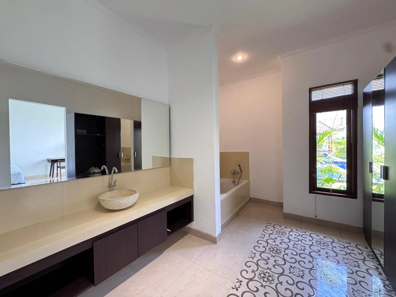 2-bedrooms Villa in Berawa for Yearly Rent, 2-bed villa for rent in Canggu – photo 13 of 15