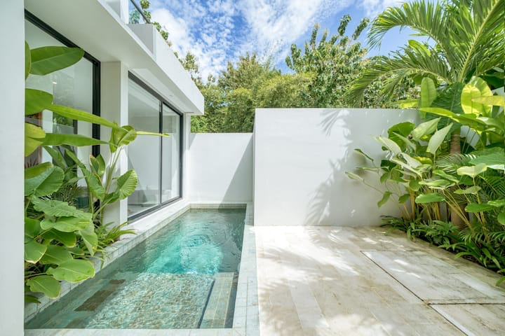 Villa For Rent in Uluwatu,South Kuta Bali, 1-bed villa for rent in Uluwatu – photo 14 of 15
