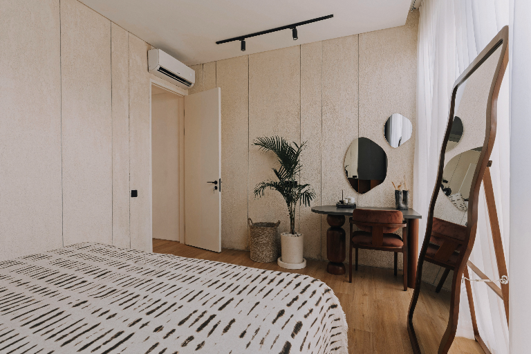 Hidden DESIGNER Loft I 750m to beach I Rooftop and BBQ, 3-bed villa for rent in Canggu – photo 12 of 15