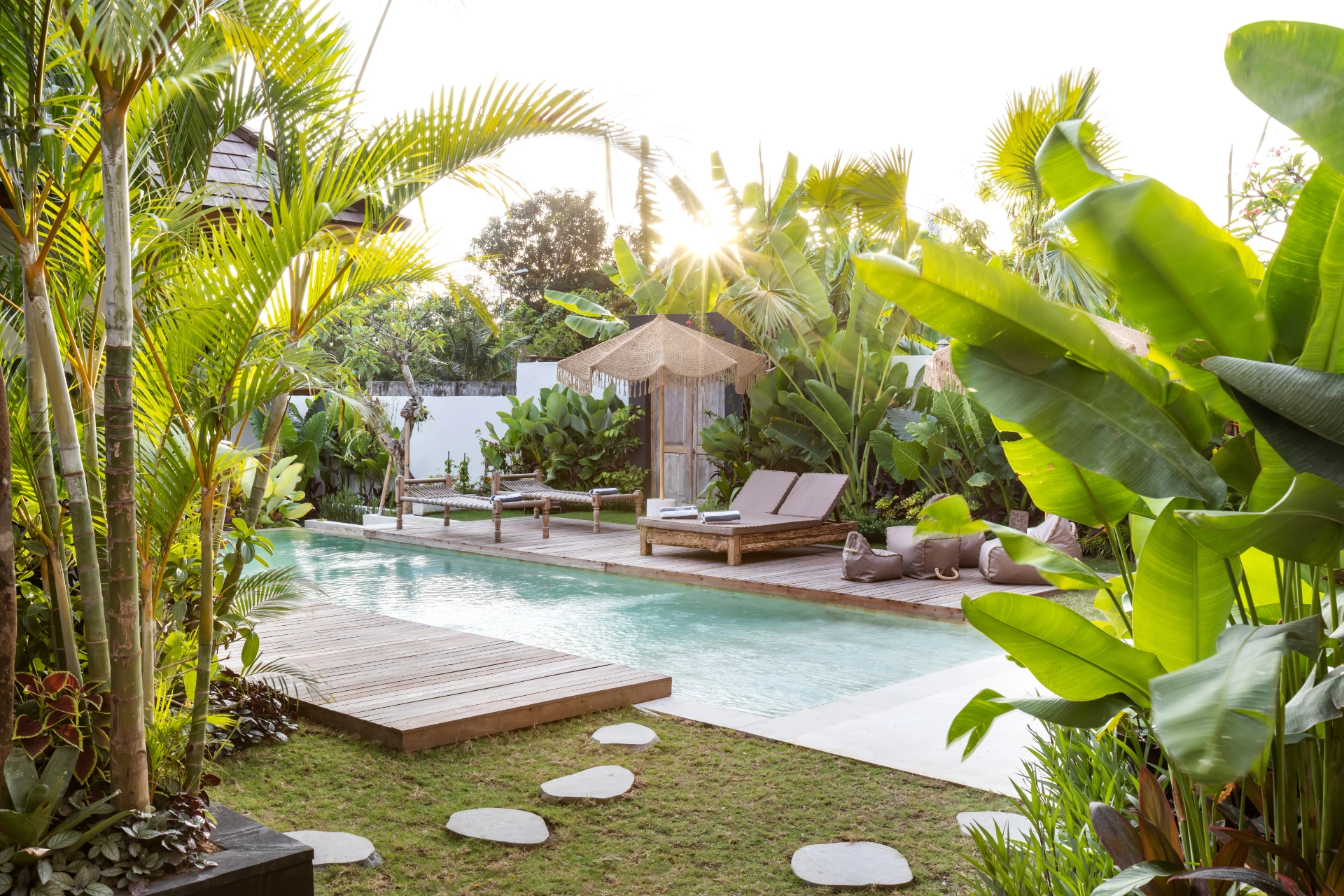 Villa Chempaka - Luxe Tropical 6BR Dream Villa in Canggu, 6-bed villa for rent in Seminyak – photo 6 of 15