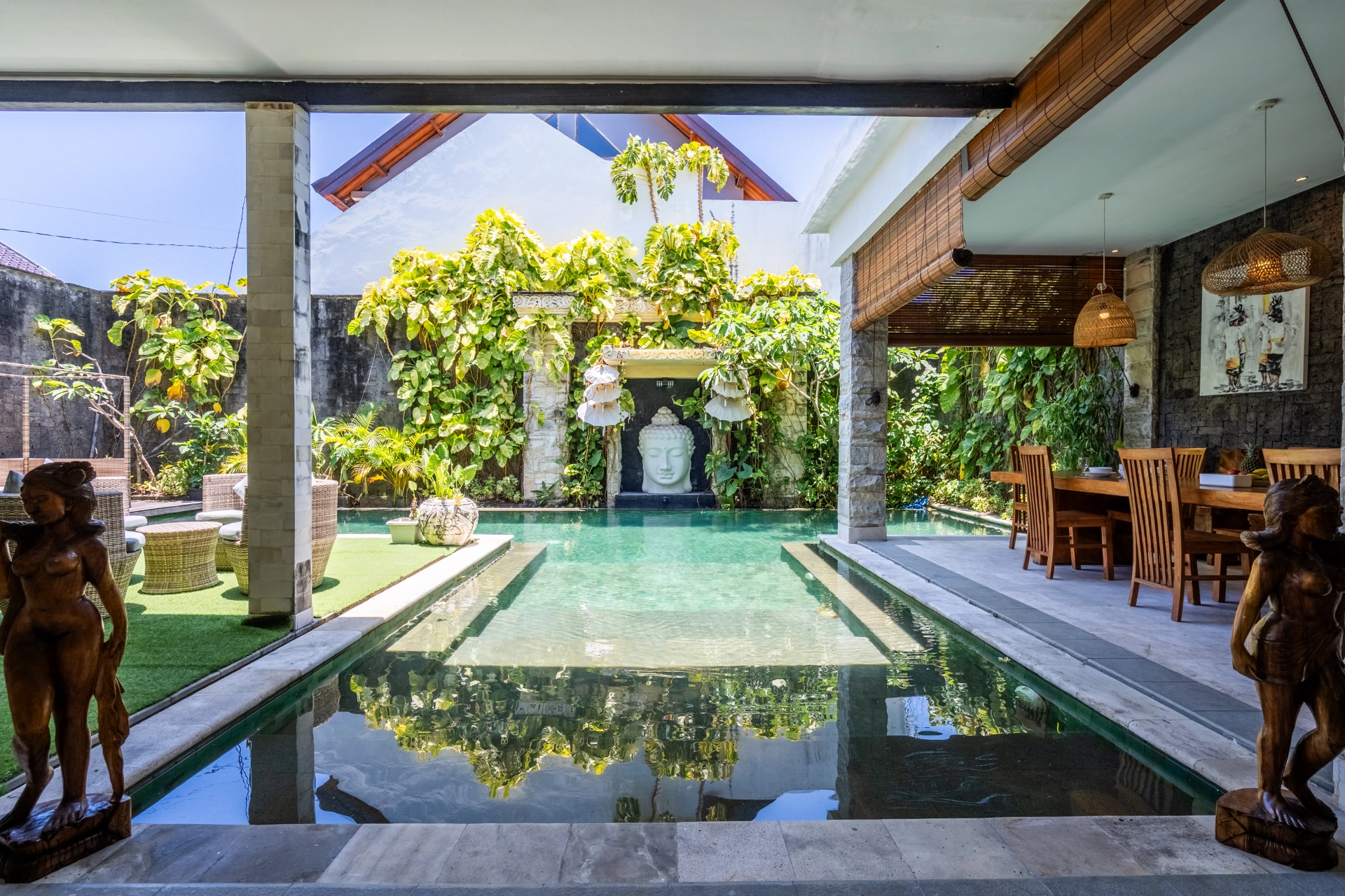 Puri Ratu Jimbaran - 5BR Villa with Pool, Jimbaran, 5-bed villa for rent in Uluwatu – photo 4 of 15