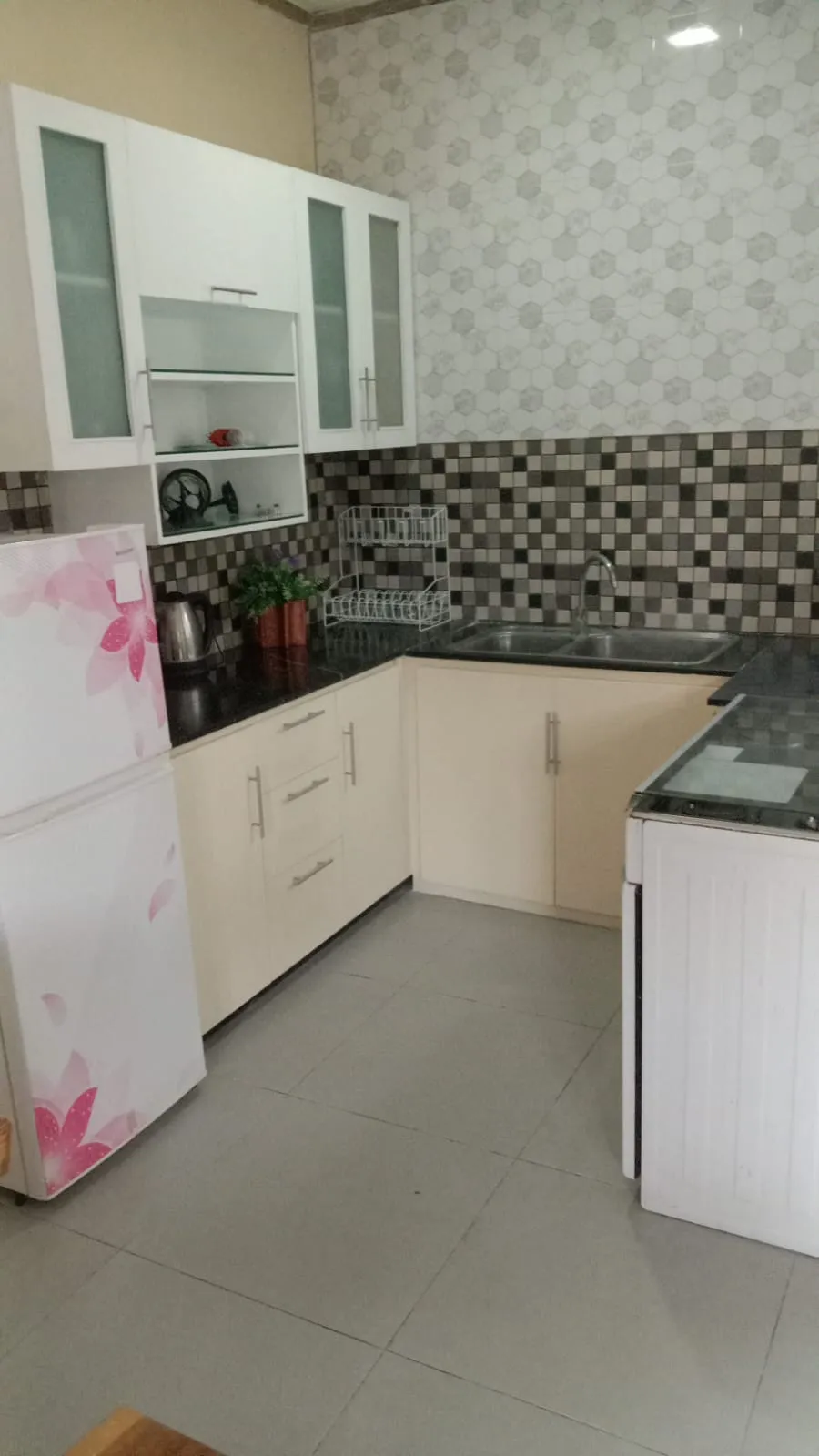Kontemporer Style Villa at Kerobokan, 2-bed villa for rent in Kuta – photo 4 of 14