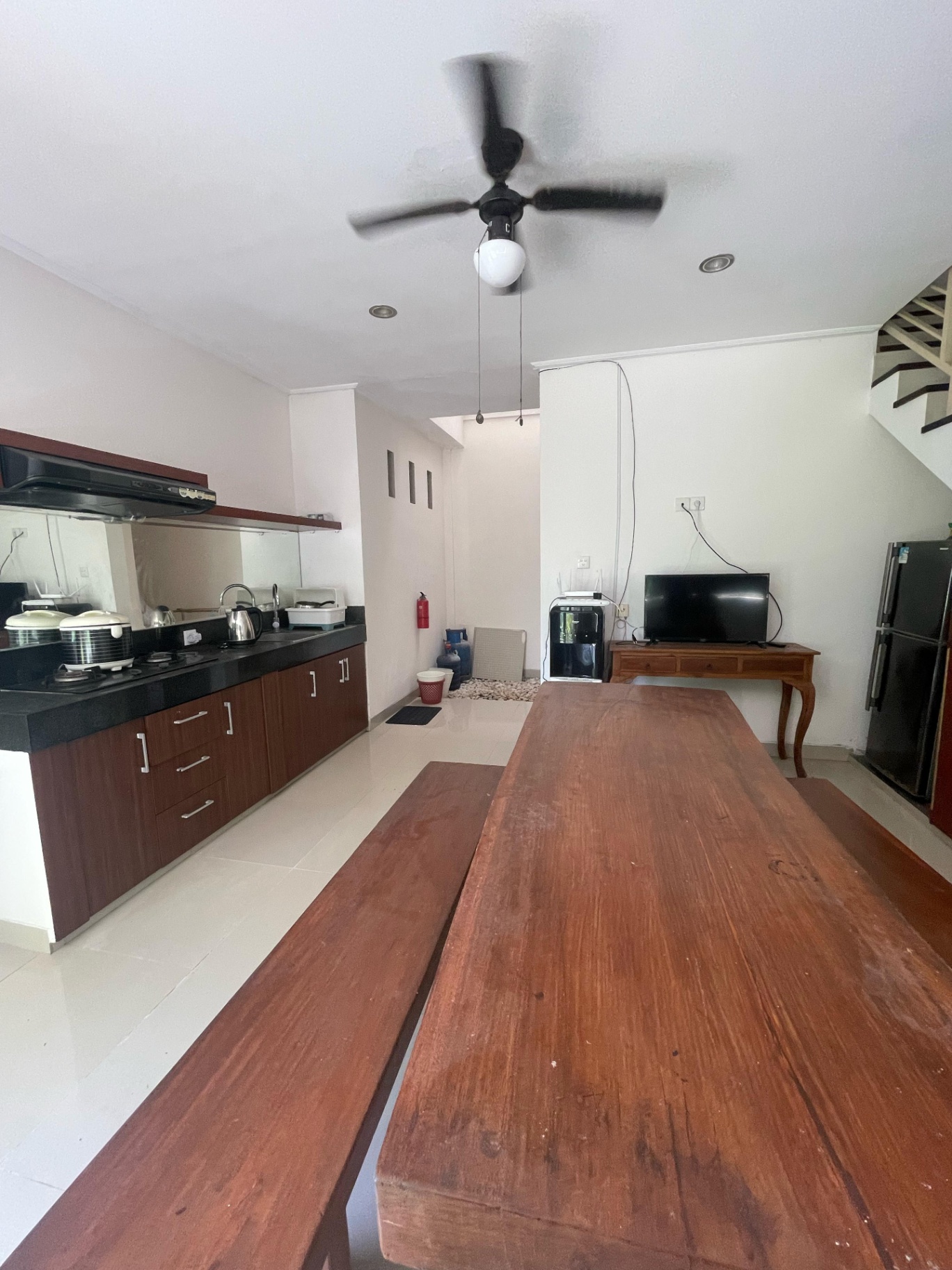 Villa Jimbaran Kontemporer Style One Gate System N, 3-bed villa for rent in Uluwatu – photo 7 of 8