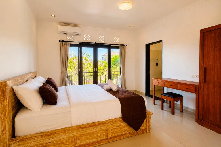3 Bedrooms Private Pool Villa in Jimbaran Ungasan Uluwatu, 3-bed villa for rent in Uluwatu – photo 8 of 10