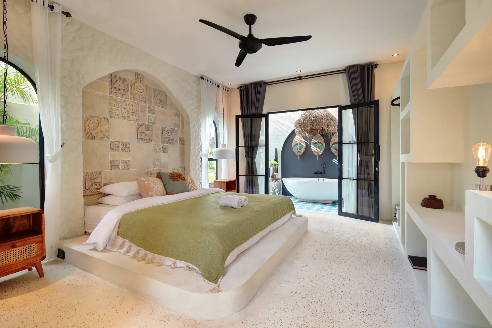 1BR Private Pool Villa in Kerobokan Seminyak, 1-bed villa for rent in Seminyak – photo 7 of 14