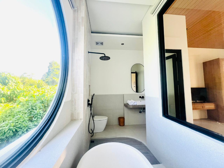 Mediterranean Villa in Prime Berawa – for Sale & Rent, 2-bed villa for rent in Canggu – photo 7 of 15