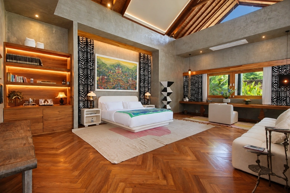Artistic Luxury Living in the Heart of Berawa, 1-bed villa for rent in Canggu – photo 2 of 13