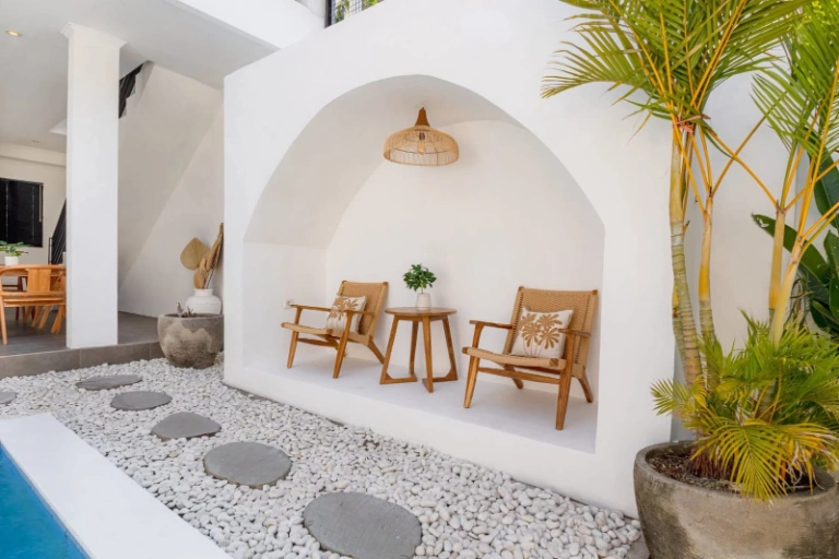 Modern Tropical 3 Bedroom Villa in Prime Berawa, 3-bed villa for rent in Canggu – photo 6 of 15