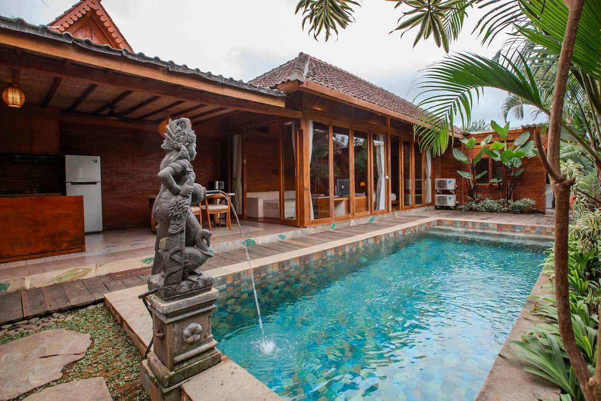 Swara Tenang a Cozy Wooden with Peaceful Vibes, 2-bed villa for rent in Tabanan – photo 15 of 15