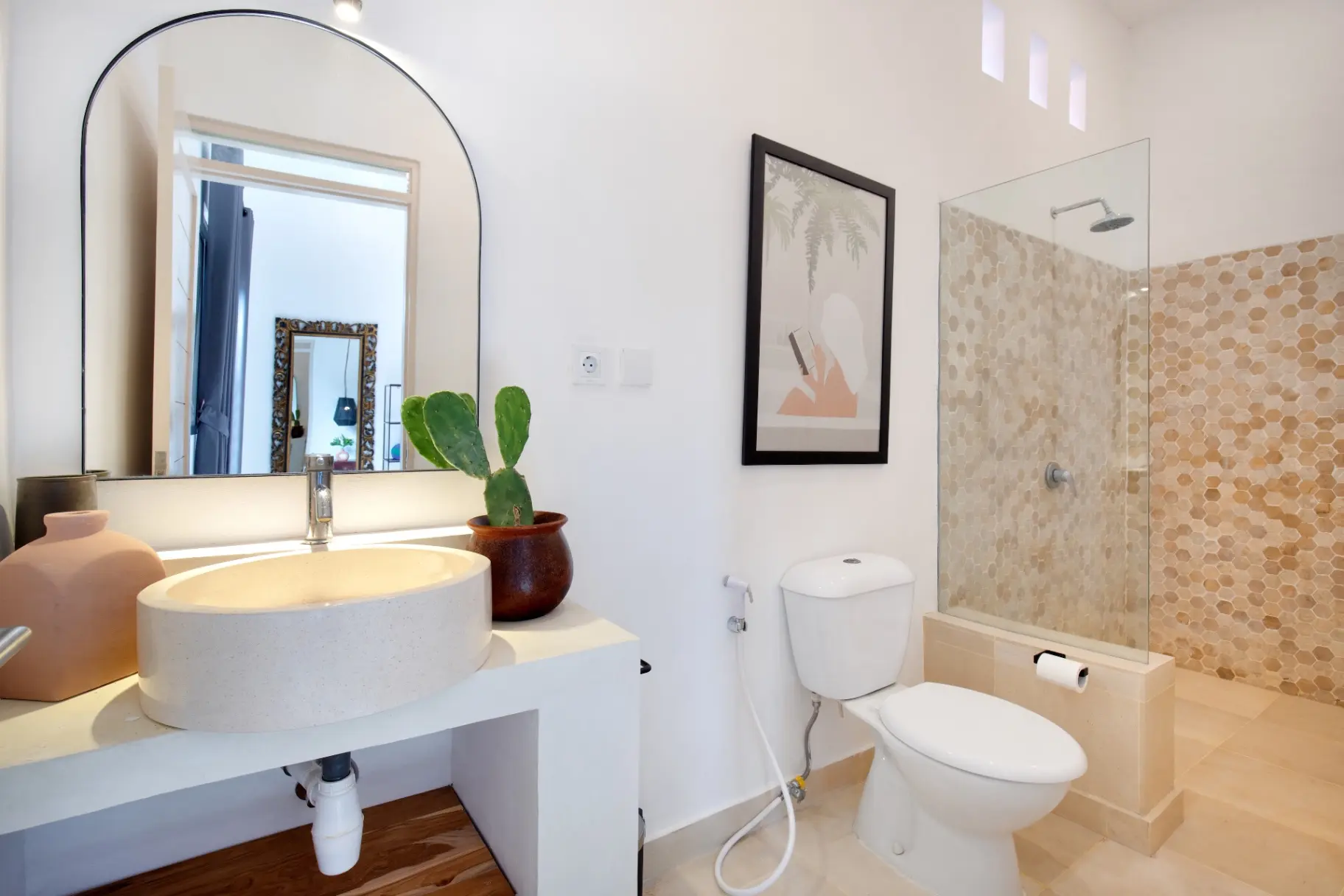 3 Bedrooms Umalas Satu Beautiful Lux Design, 3-bed villa for rent in Seminyak – photo 6 of 15
