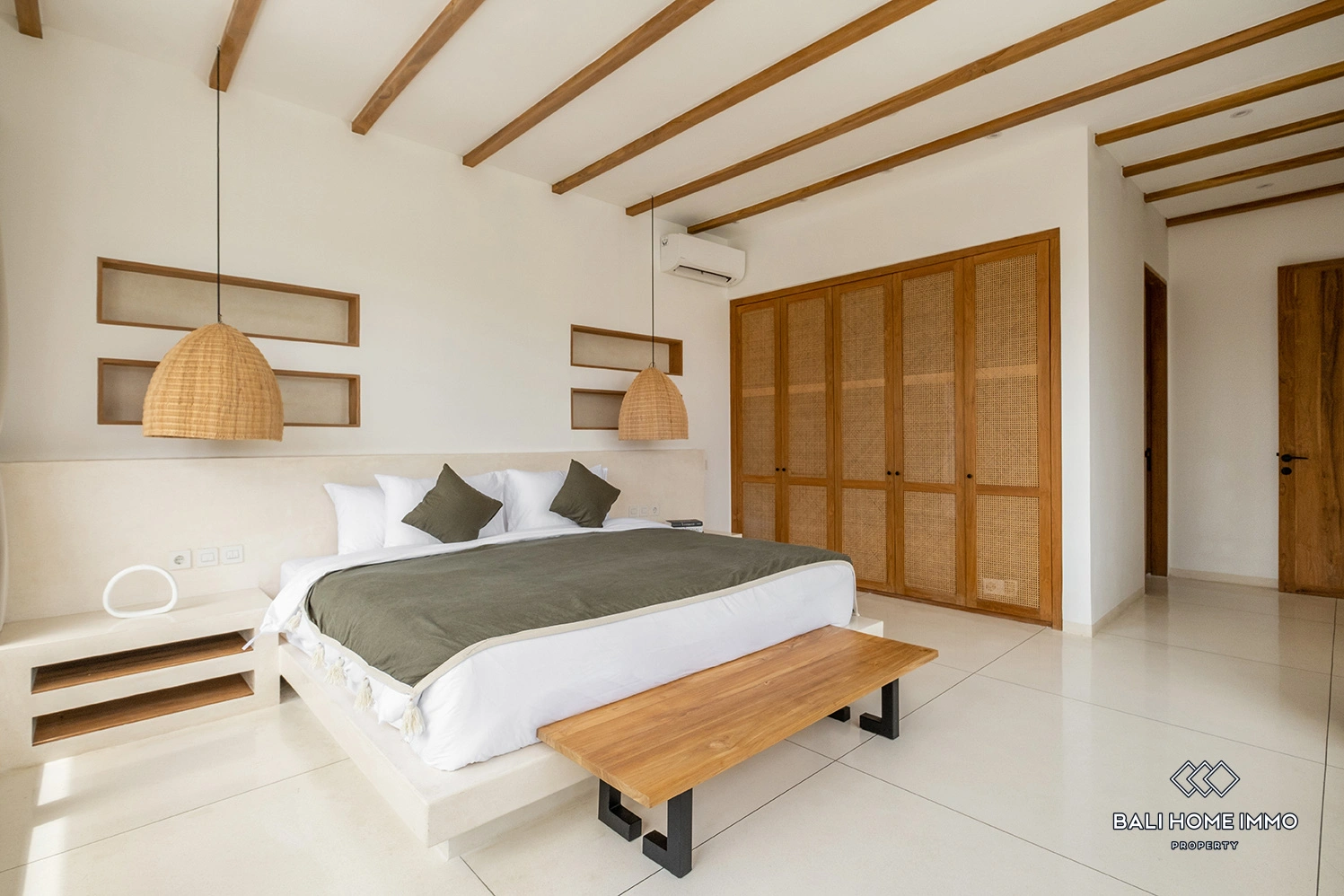 Stunning 3 Bedrooms Villa for Yearly and Monthly Rental in Bingin, 3-bed villa for rent in Uluwatu – photo 11 of 15