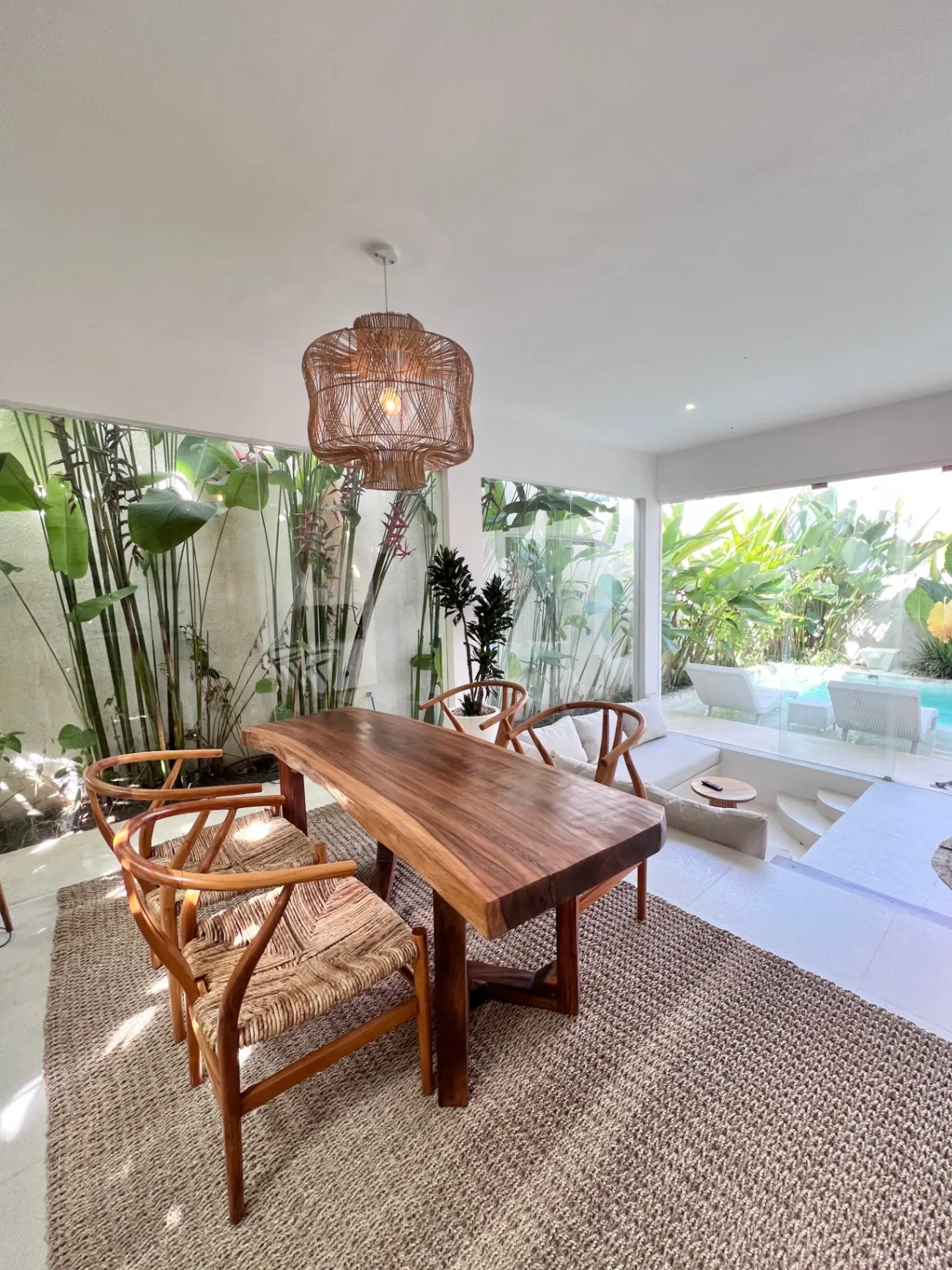 #1 Modern 1BR Villa with Private Rooftop & Pool, 1-bed villa for rent in Pererenan – photo 14 of 15