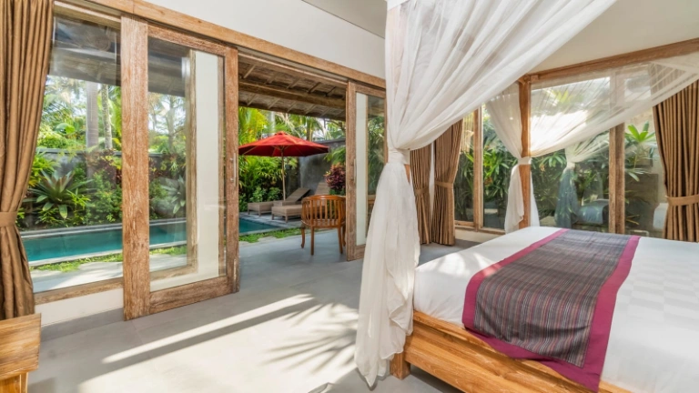 Newly Renovated 3BR Villa in Ubud — Pool & Garden Oasis, 3-bed villa for rent in Ubud – photo 6 of 15