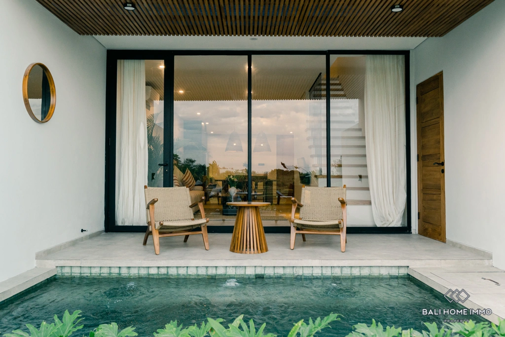 Brand new 2 Bedroom Villa with rice field view in Batu Bolong Canggu, 2-bed villa for rent in Canggu – photo 2 of 13