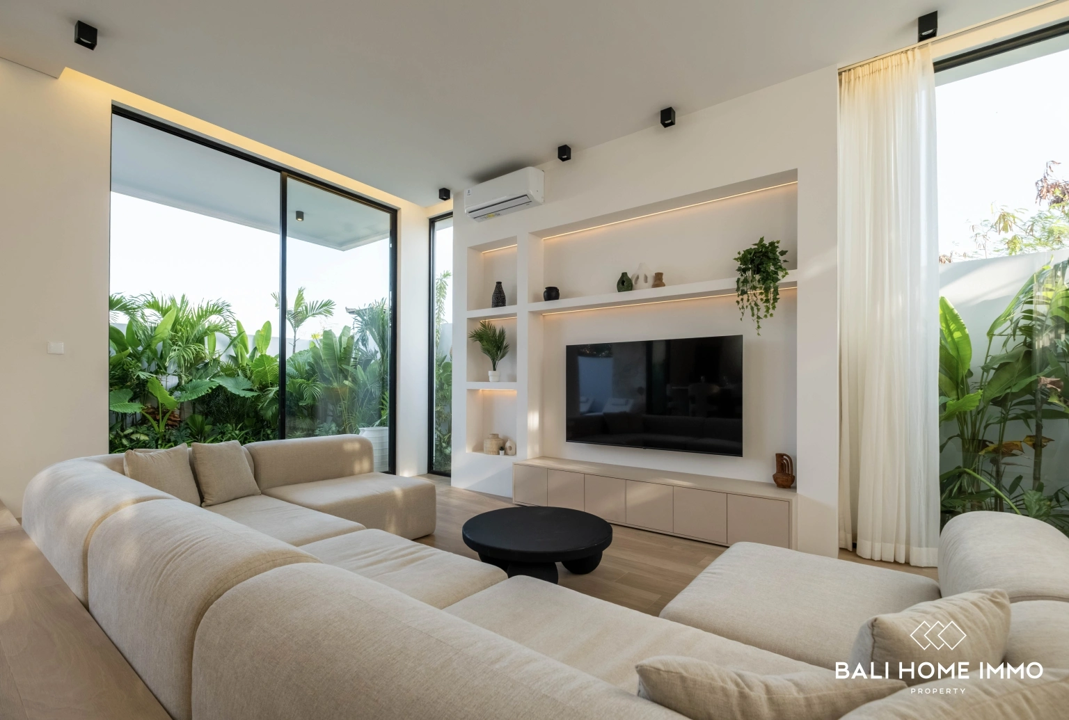 Beautiful 3 Bedrooms Ocean View Villa near Melasti Beach, 3-bed villa for rent in Uluwatu – photo 5 of 15