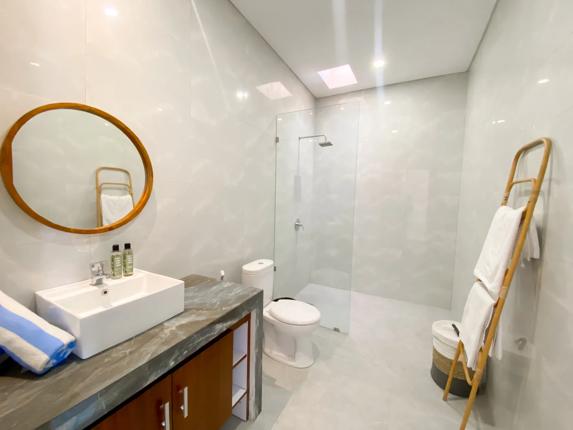2BR Villa Ann Modern–tropical, 2-bed villa for rent in Seminyak – photo 6 of 15