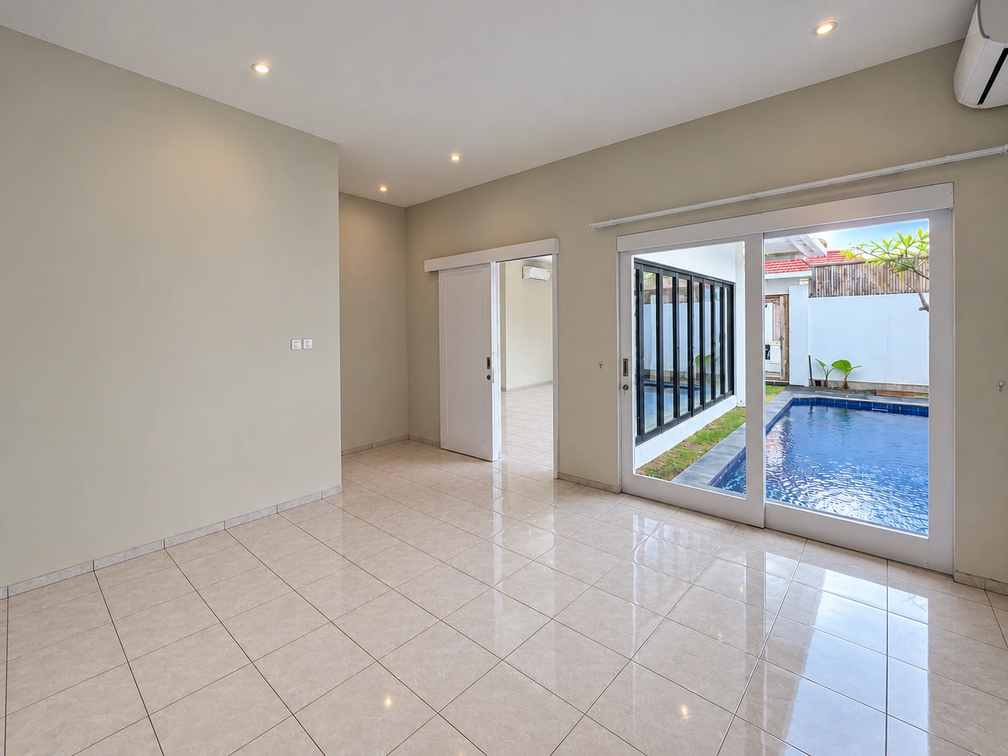2BR Villa for Rent at Umalas, Bali, 2-bed villa for rent in Canggu – photo 11 of 15