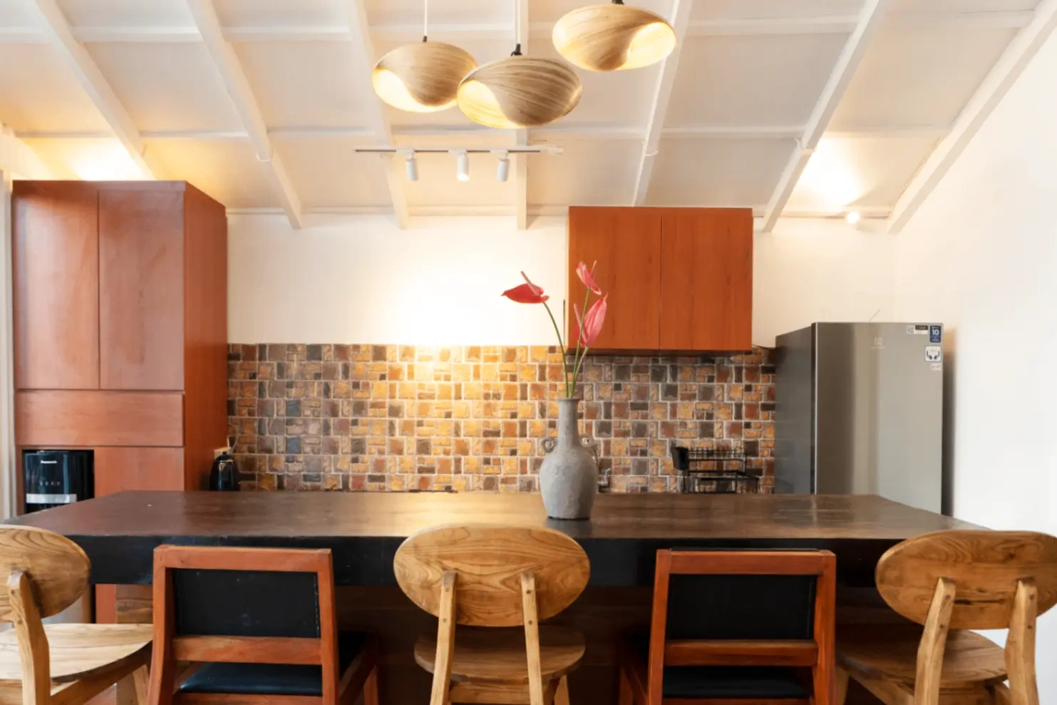2BR Private Villa in Kerobokan | Quiet, Fully Equipped & Move-In Ready, 2-bed villa for rent in Seminyak – photo 5 of 15