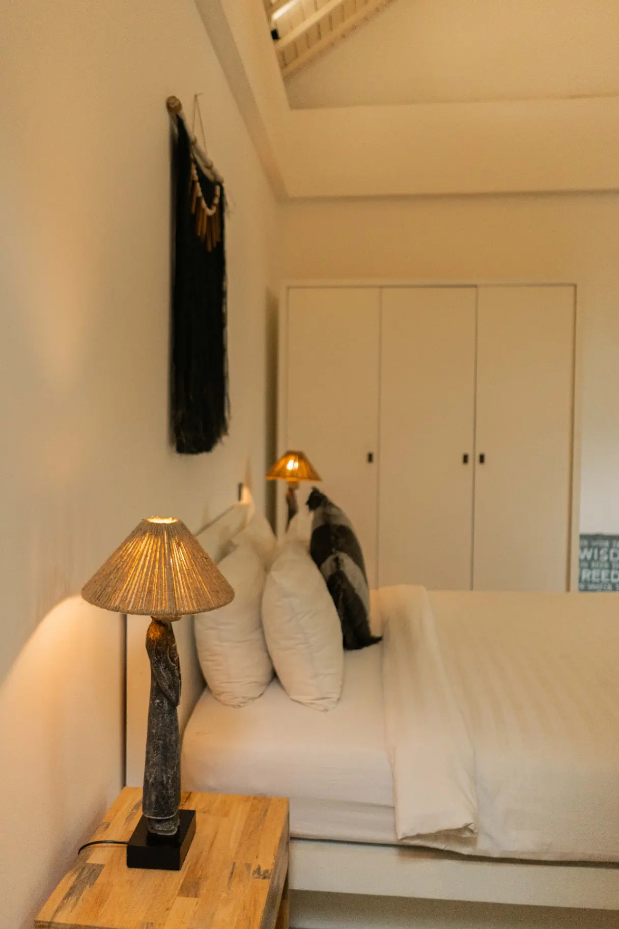 Breezy 4BR Villa w/ Private Pool and Spa, 4-bed villa for rent in Canggu – photo 14 of 15
