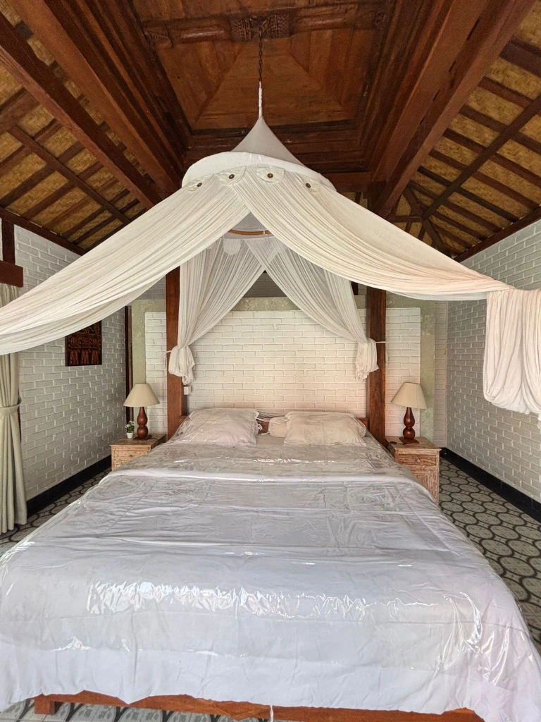 2 Bedroom Villa with Garden Pet Friendly in Canggu, Padonan, 2-bed villa for rent in Canggu – photo 9 of 11