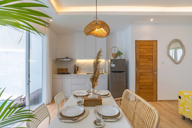 Modern 2BR Pool Villa | Parking | WiFi 200+, 2-bed villa for rent in Canggu – photo 13 of 15