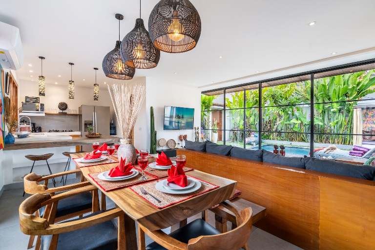 Design • Peaceful Zen • 5' Bike @Beach •BBQ• Seminyak-Canggu, 3-bed villa for rent in Seminyak – photo 2 of 15