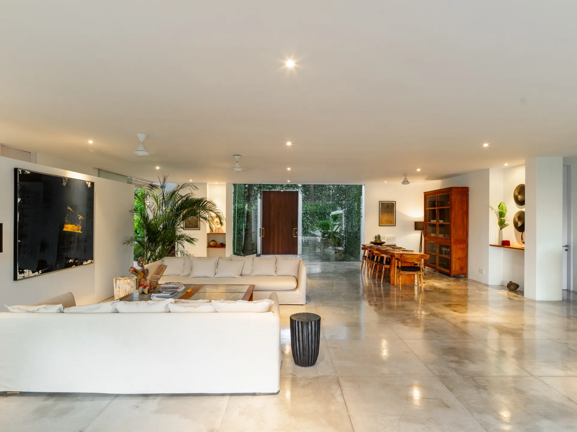 Luxury 5 BR Tropical Villa Near Echo Beach Canggu, 5-bed villa for rent in Canggu – photo 15 of 15