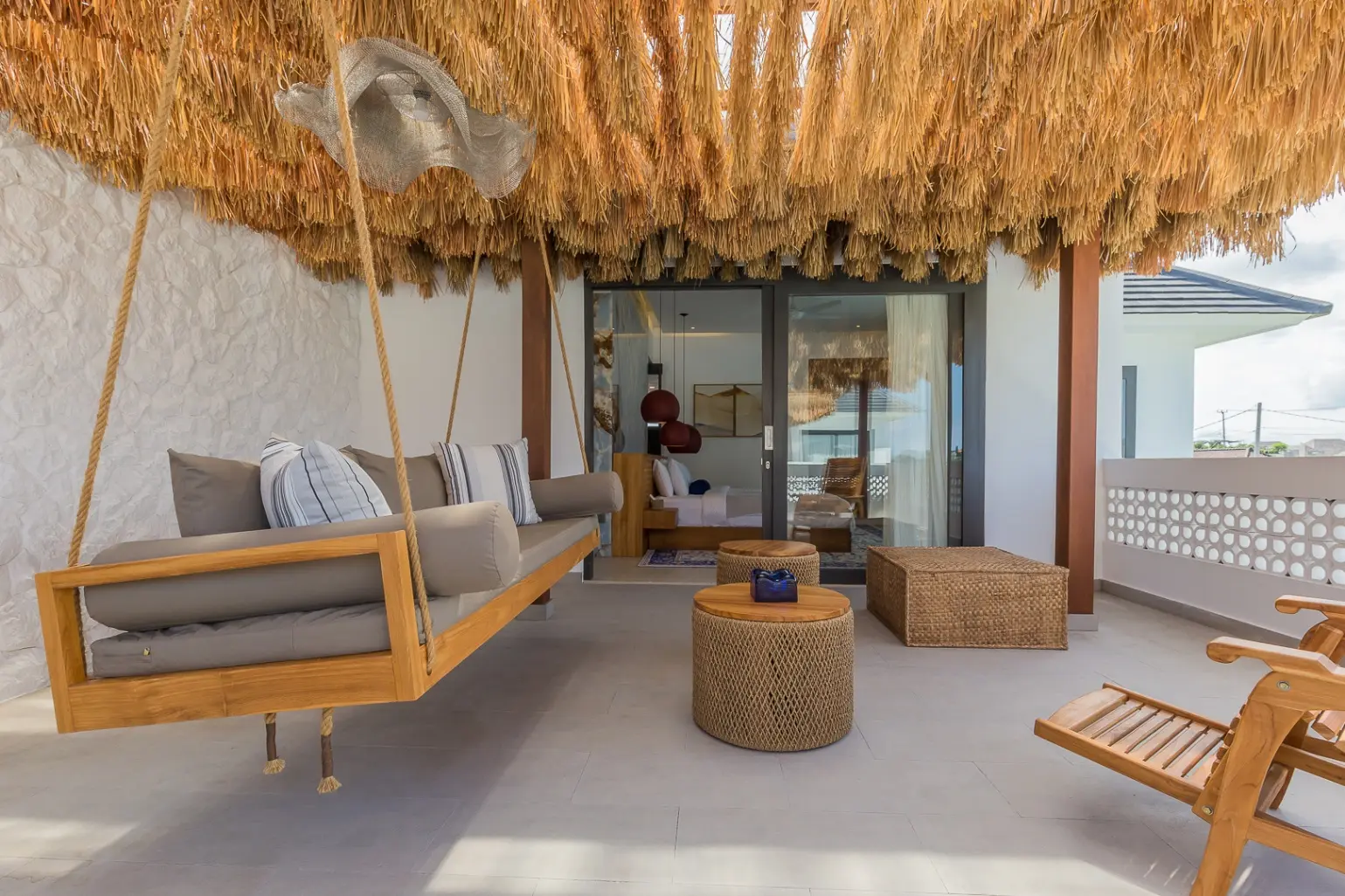 Luxury 3BR Villa w/ Pool and Rooftop Patio, 3-bed villa for rent in Canggu – photo 7 of 15