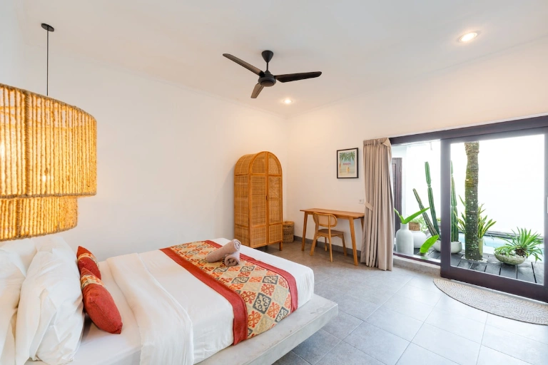 Modern 3BR Villa in Prime Canggu | Walk to Cafés & Echo Beach, 3-bed villa for rent in Canggu – photo 3 of 15