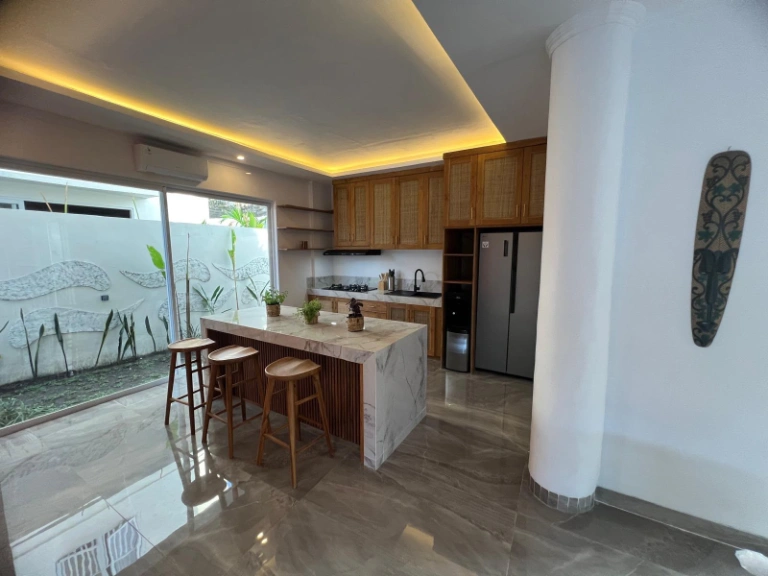 Villa For Rent 3 Bed In Canggu,Badung Bali, 3-bed villa for rent in Canggu – photo 3 of 15