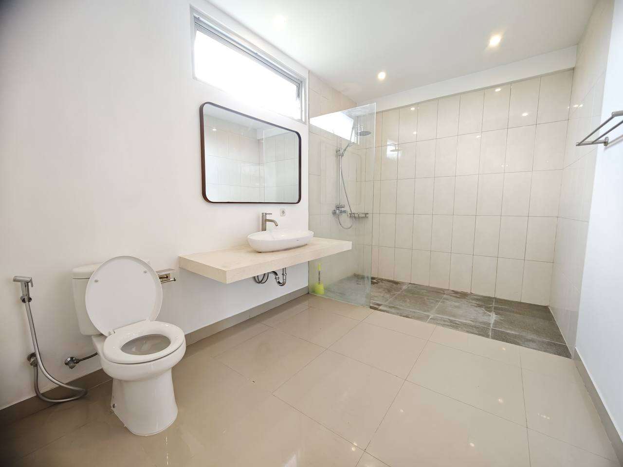 3 Bedroom Villa Close to Pererenan Beach, 3-bed villa for rent in Pererenan – photo 8 of 15