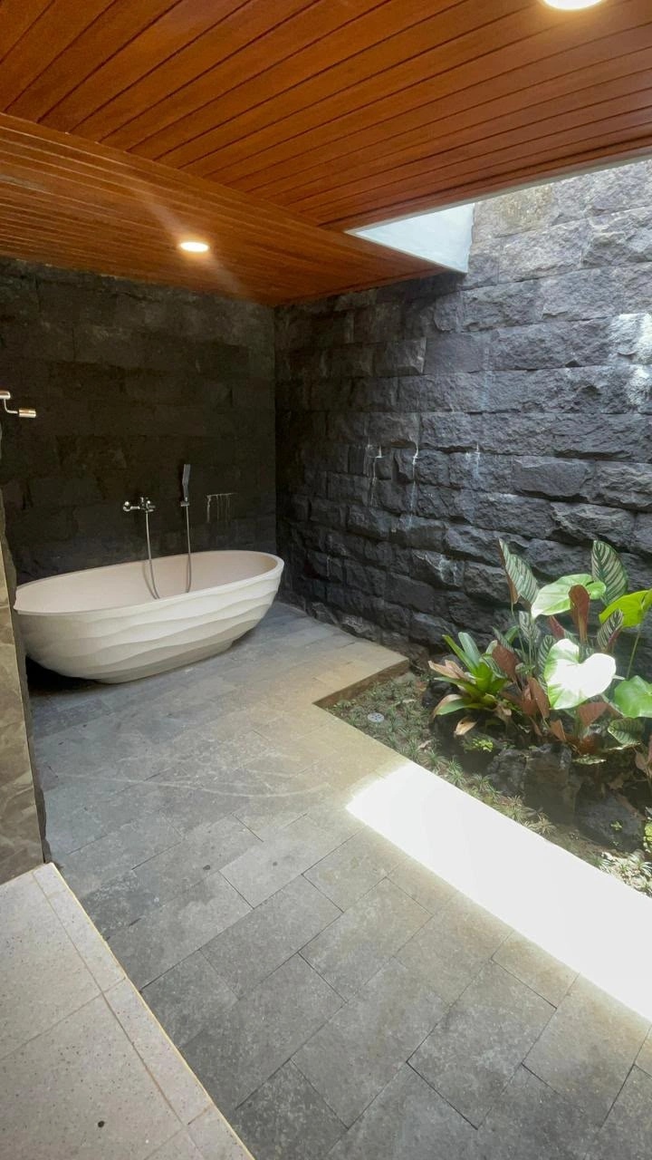 Spacious 2 Bedroom Villa in Ubud, 2-bed villa for rent in Ubud – photo 3 of 13