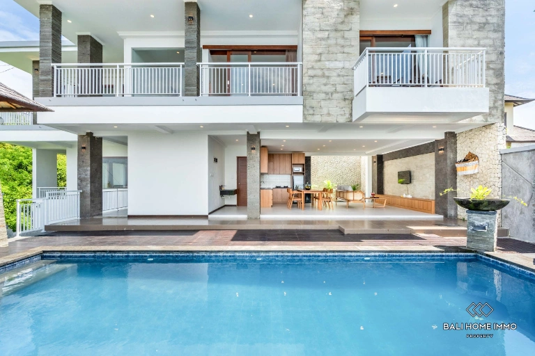 Newly Renovated Ocean View 4 Bedrooms Villa for Rent & Sale in Ungasan, 4-bed villa for rent in Uluwatu – photo 3 of 15
