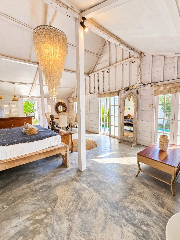 Best Deal in Bali – Close to Canggu & the Beach Private Joglo Cottage with Pool, 1-bed villa for rent in Seminyak – photo 12 of 13