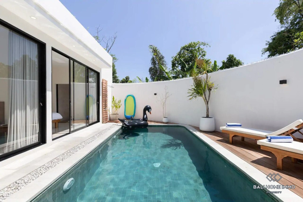 2 Bedroom Villa in Bali Kerobokan, 2-bed villa for rent in Canggu – photo 2 of 7