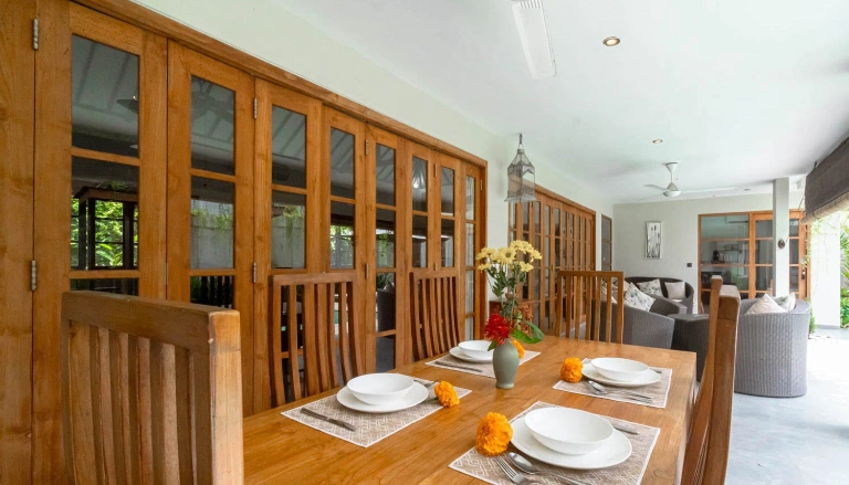 Crisp 2BR Villa w/ Private Pool and Indoor-Outdoor Flow, 2-bed villa for rent in Canggu – photo 2 of 10