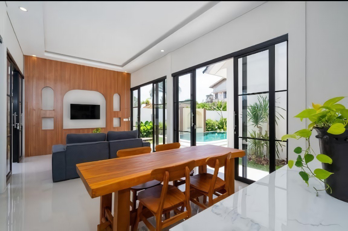 3-Bedroom Villa with Garden & Pool in Dalung, 3-bed villa for rent in Canggu – photo 6 of 15