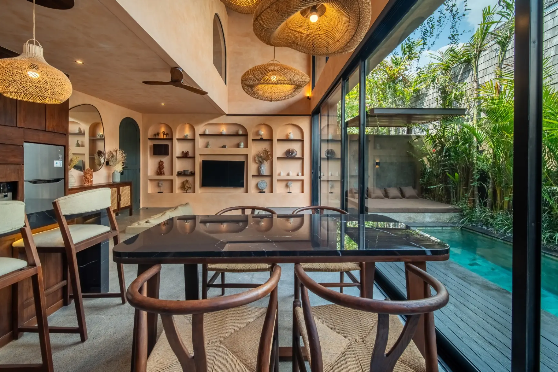 Mystik Lofts - Chic 1BD Loft w/ Private Pool in Pererenan Canggu, 1-bed villa for rent in Canggu – photo 2 of 14